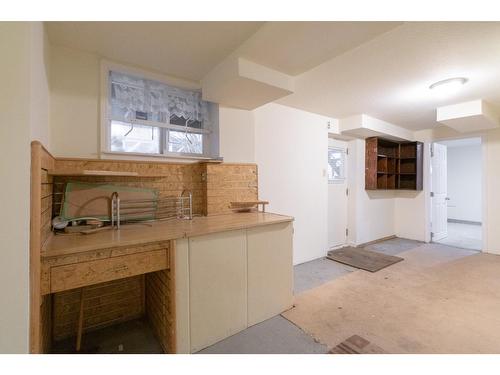 33569 5Th Avenue, Mission, BC - Indoor