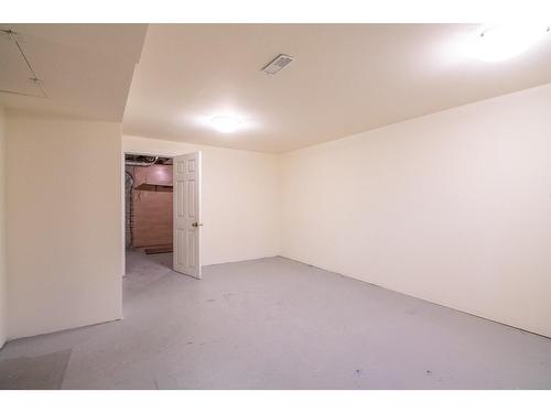 33569 5Th Avenue, Mission, BC - Indoor Photo Showing Other Room