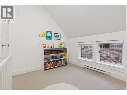 612 Brantford Street, New Westminster, BC - Indoor