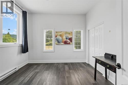5025 Genoa Bay Rd, Duncan, BC - Indoor Photo Showing Other Room