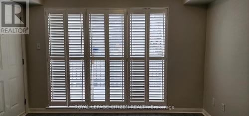 2048 - 75 George Appleton Way, Toronto, ON - Indoor Photo Showing Other Room