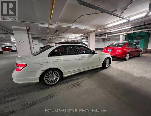 2048 - 75 George Appleton Way, Toronto, ON - Indoor Photo Showing Garage