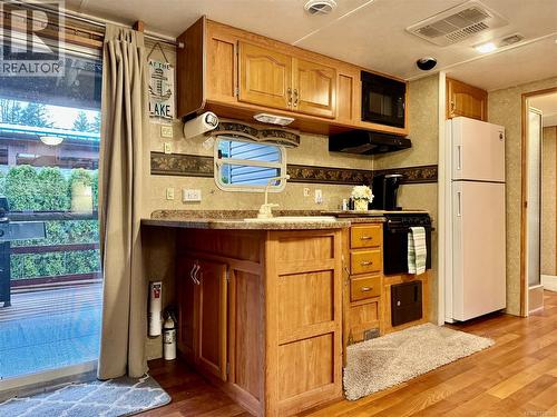 19 8631 South Shore Rd, Lake Cowichan, BC 