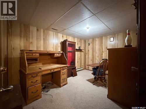 120 6Th Street E, Ponteix, SK - Indoor