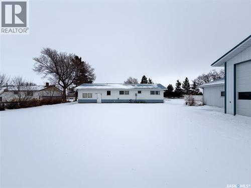 120 6Th Street E, Ponteix, SK - Outdoor