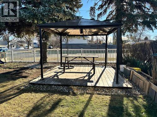 5302 50 Street, Camrose, AB - Outdoor