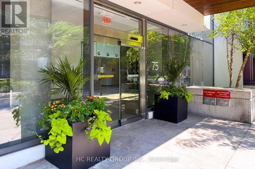 3503 - 75 St Nicholas Street, Toronto, ON - Outdoor