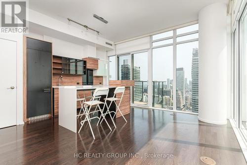 3503 - 75 St Nicholas Street, Toronto, ON - Indoor