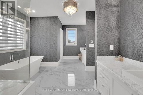 78 Mizuno Crescent, Vaughan, ON - Indoor Photo Showing Bathroom