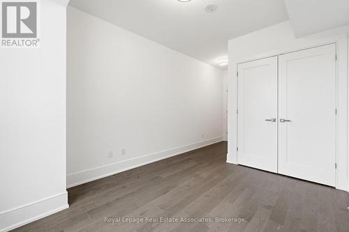 205 - 259 The Kingsway, Toronto, ON - Indoor Photo Showing Other Room