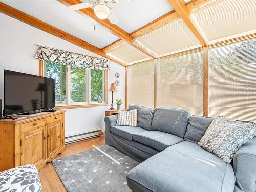 6 Piers Avenue, Halifax, NS 