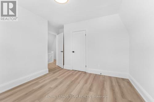 5 Gilchrist Avenue, Ottawa, ON - Indoor Photo Showing Other Room