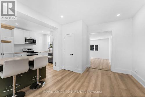 5 Gilchrist Avenue, Ottawa, ON - Indoor Photo Showing Kitchen