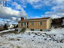 21 Youngs Lane  Twillingate, NL A0G 4M0