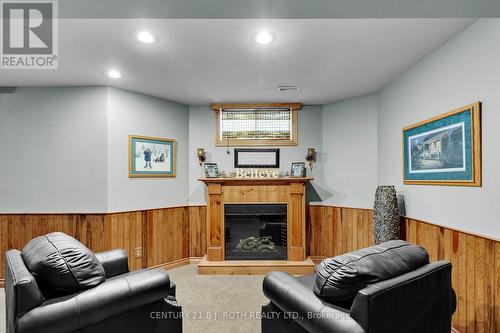 256 Denney Drive, Essa, ON - Indoor With Fireplace