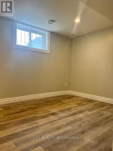 9 Elizabeth Avenue, Kingston (West Of Sir John A. Blvd), ON - Indoor Photo Showing Other Room