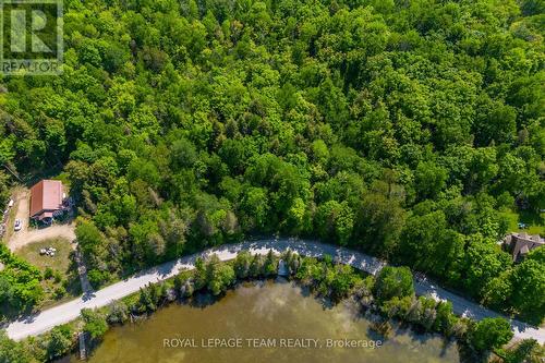 01 Mink Lake Road, North Algona Wilberforce, ON 