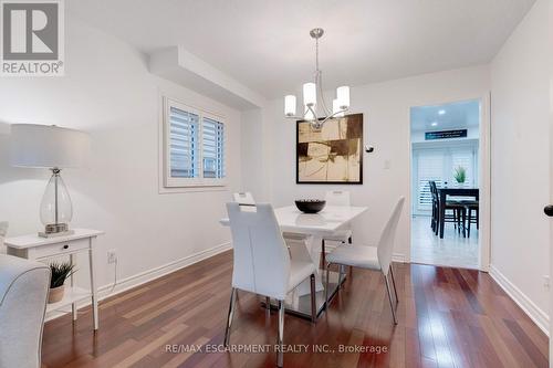 2197 Donald Road, Burlington, ON - Indoor Photo Showing Dining Room