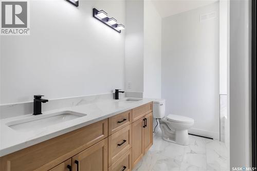 210 2Nd Street S, Waldheim, SK - Indoor Photo Showing Bathroom