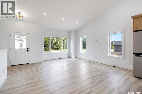 210 2Nd Street S, Waldheim, SK - Indoor