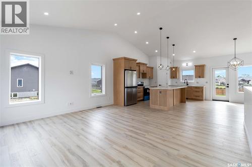 210 2Nd Street S, Waldheim, SK - Indoor