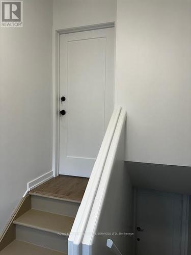 35 Karen Crescent, Hamilton, ON - Indoor Photo Showing Other Room