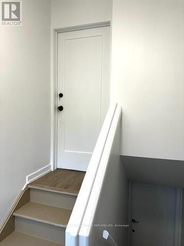 35 Karen Crescent, Hamilton, ON - Indoor Photo Showing Other Room