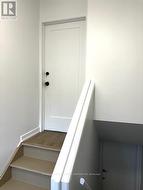 35 KAREN CRESCENT  Hamilton, ON L9C 5M5