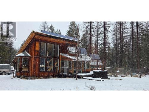 8525 PRETTY Road  Cranbrook, BC V1C 7C6