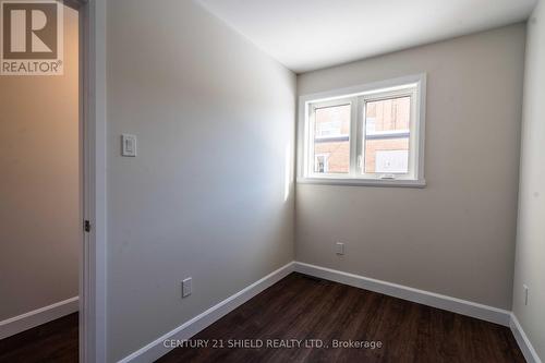 309 Kooiman Avenue, Cornwall, ON - Indoor Photo Showing Other Room