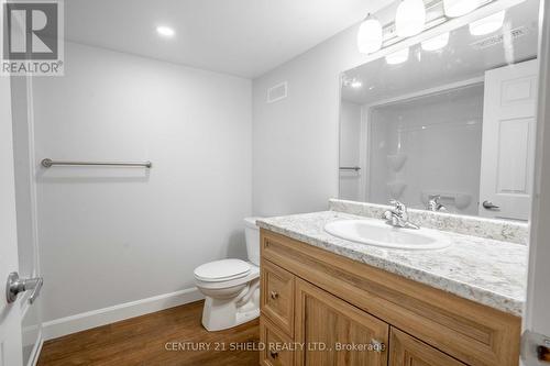 309 Kooiman Avenue, Cornwall, ON - Indoor Photo Showing Bathroom