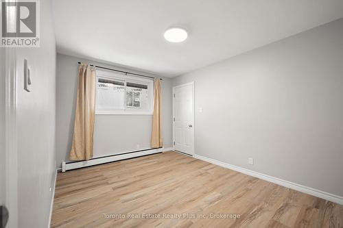 77 Second Avenue, Kitchener, ON - Indoor Photo Showing Other Room