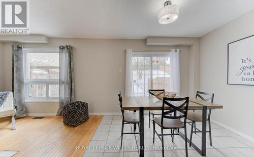 141 Mountain Laurel Crescent, Kitchener, ON - Indoor Photo Showing Dining Room
