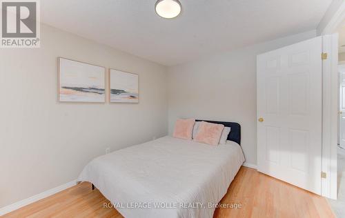 141 Mountain Laurel Crescent, Kitchener, ON - Indoor Photo Showing Bedroom