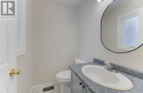 141 Mountain Laurel Crescent, Kitchener, ON - Indoor Photo Showing Bathroom