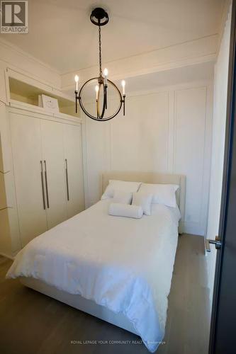4907 - 8 Cumberland Street, Toronto, ON - Indoor Photo Showing Bedroom