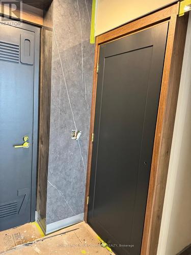 4907 - 8 Cumberland Street, Toronto, ON - Indoor