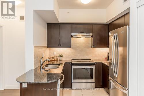 412 - 54 Koda Street, Barrie, ON - Indoor Photo Showing Kitchen With Stainless Steel Kitchen With Double Sink With Upgraded Kitchen