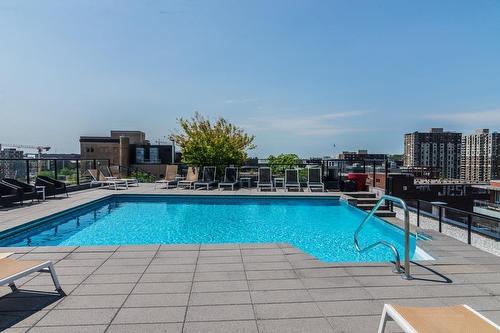 Piscine - 310-400 Rue De L'Inspecteur, Montréal (Le Sud-Ouest), QC - Outdoor With In Ground Pool