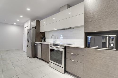 Kitchen - 315-2001 Av. Beaconsfield, Montréal (Côte-Des-Neiges/Notre-Dame-De-Grâce), QC - Indoor Photo Showing Kitchen