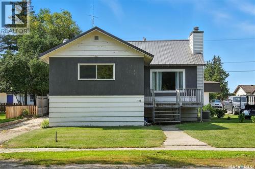 106 3Rd Avenue E, Nokomis, SK - Outdoor