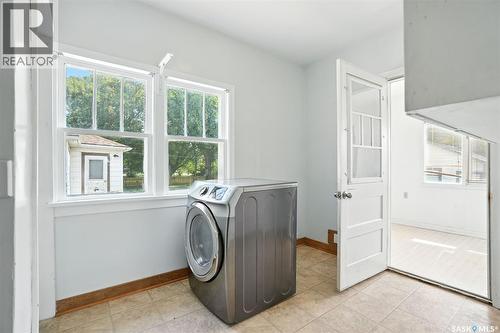 106 3Rd Avenue E, Nokomis, SK - Indoor Photo Showing Laundry Room