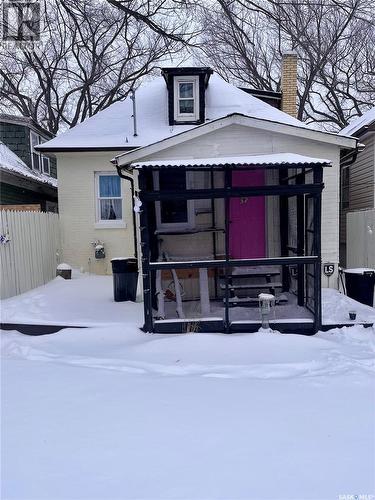 1124 Victoria Avenue, Regina, SK - Outdoor