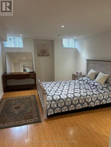 5415 Longford Drive, Mississauga, ON - Indoor Photo Showing Bedroom