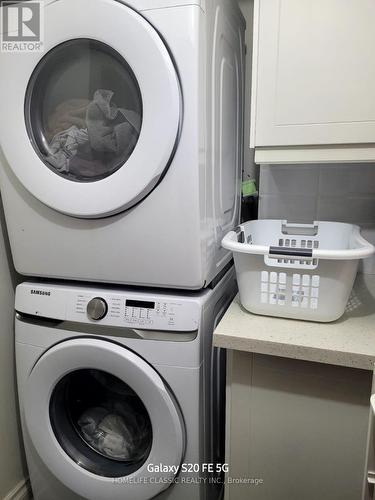 1611 - 236 Albion Road, Toronto, ON - Indoor Photo Showing Laundry Room