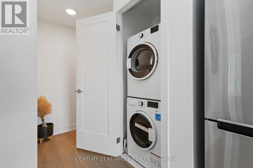 722 - 9 Clegg Road, Markham, ON - Indoor Photo Showing Laundry Room