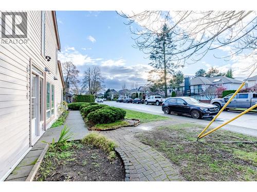 8008 Ash Street, Richmond, BC - Outdoor