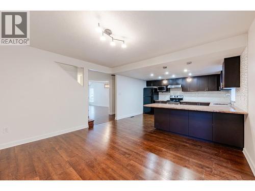 8008 Ash Street, Richmond, BC - Indoor