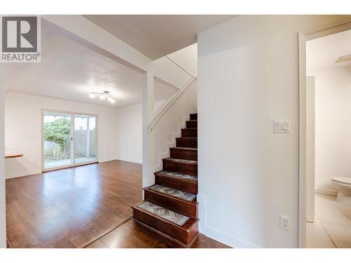 8008 Ash Street, Richmond, BC - Indoor Photo Showing Other Room