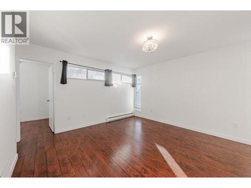 8008 Ash Street, Richmond, BC - Indoor Photo Showing Other Room